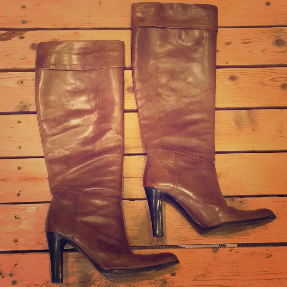 🎉SOLD🎉GUCCI Knee Boots - Picture 2 of 8